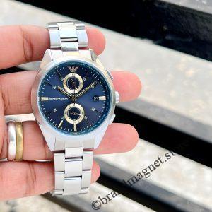 Blue Dial Elegance – Silver Chain Edition