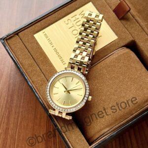 Mini Marvel - Timeless Style in Gold